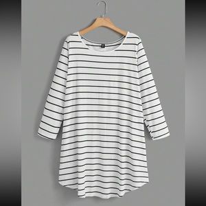 Stripped button back curved hem dress